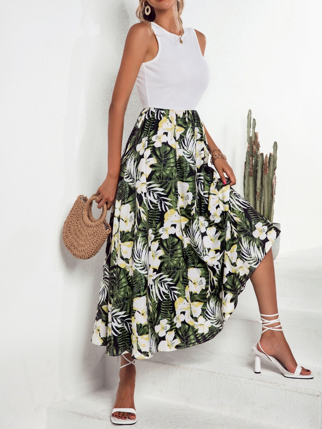 Printed Round Neck Sleeveless Dress